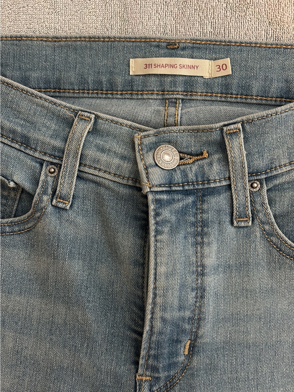 Levis 311 Shaping Skinny Jeans - Light Blue Denim